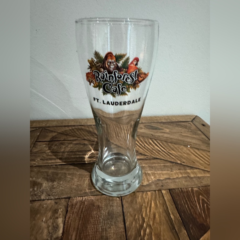 Fort Lauderdale Rainforest Cafe Pilsner Beer Glass-8.5" Tall 20 oz Souvenir